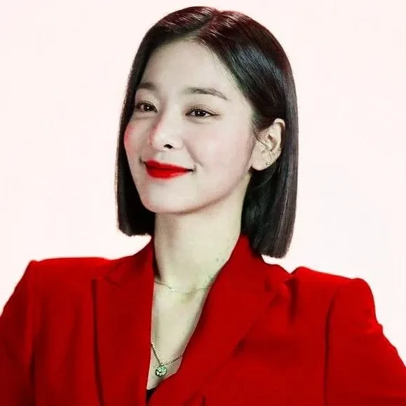 Popular photo full of fans’ love for Seol Inah