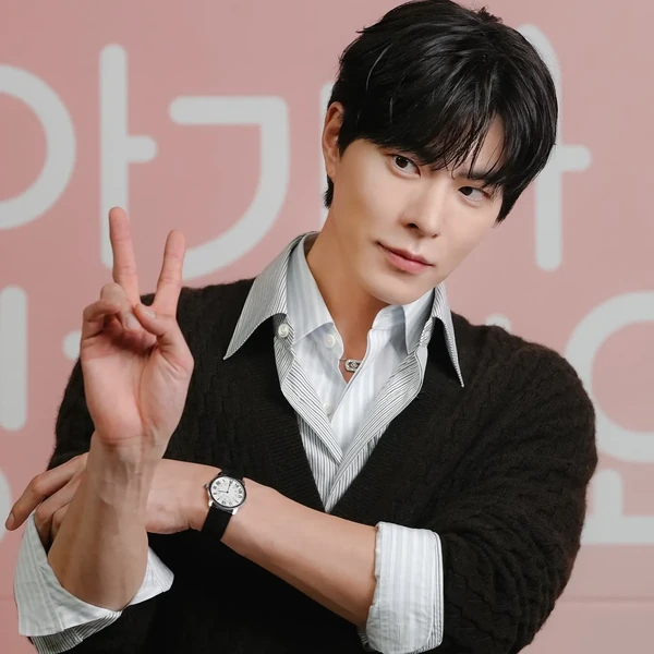 Top moment of Hong Jonghyun chosen by fans