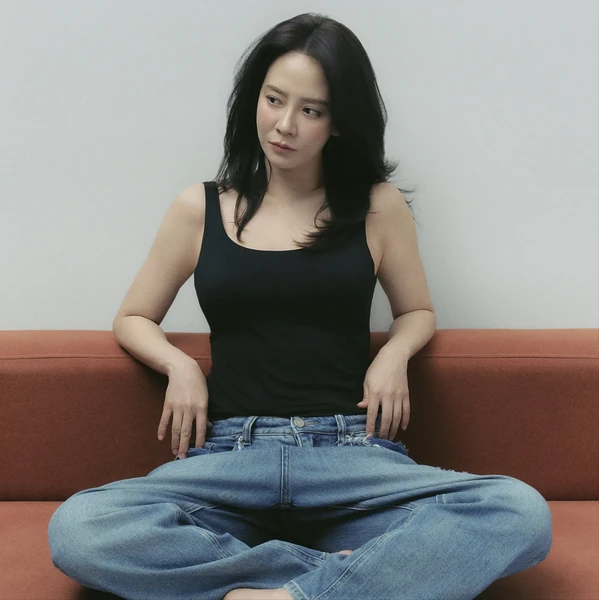 Penampilan Song Jihyo yang paling disukai hari ini