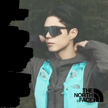 The most loved look of Park Bogum today