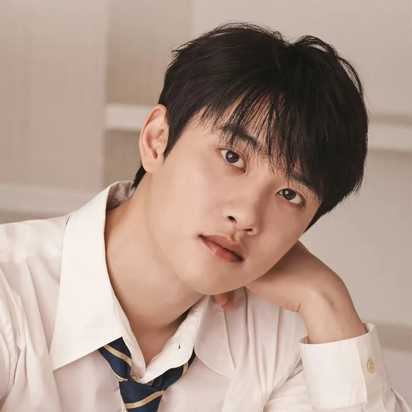 Penampilan Doh Kyungsoo (D.O.) yang paling disukai hari ini