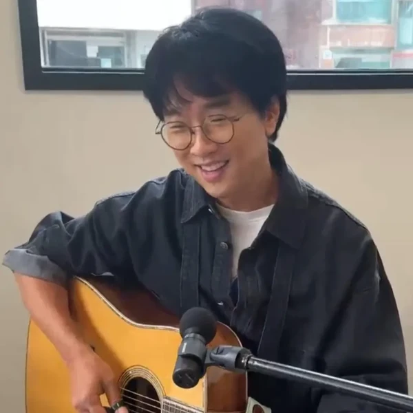 The most loved look of Bak Changgeun today