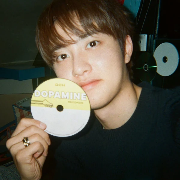 Penampilan Doh Kyungsoo (D.O.) yang paling disukai hari ini