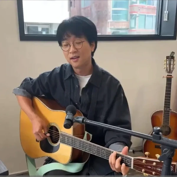 The most loved look of Bak Changgeun today