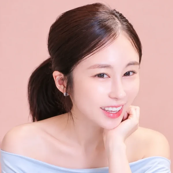 Momen terbaik Kim Soyou pilihan penggemar