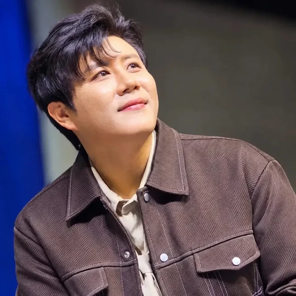 Popular photo full of fans’ love for Jin Haesung