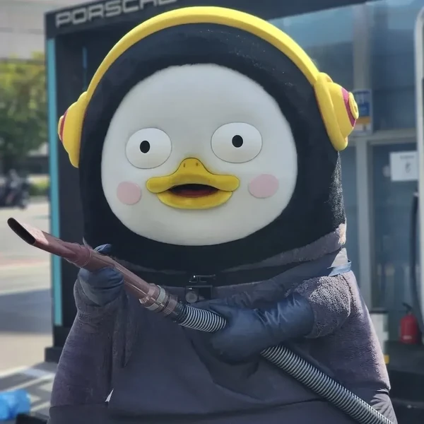 오늘 가장 사랑받은 펭수의 모습