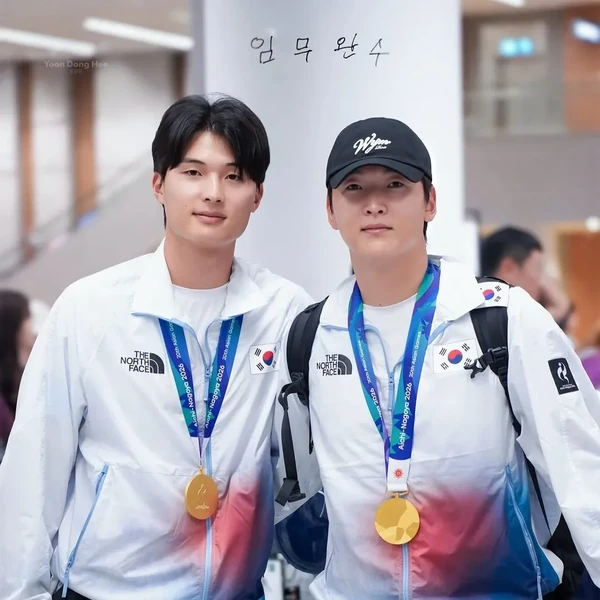 粉丝团选出的Yoon Donghee最佳瞬间