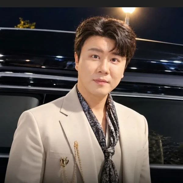 充滿粉絲愛的晉海成人氣照片