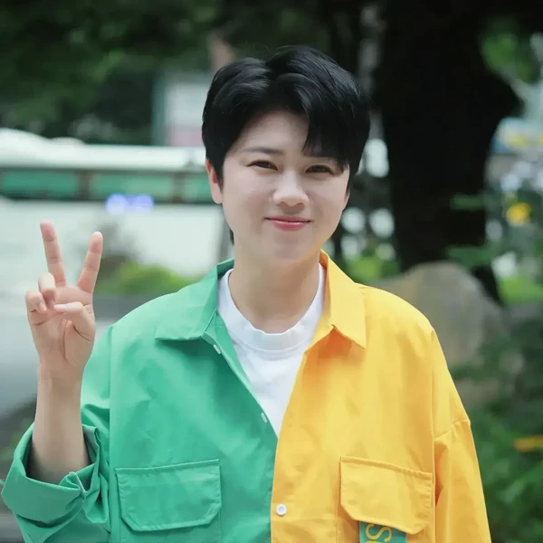 The most loved look of Ma Ijin today