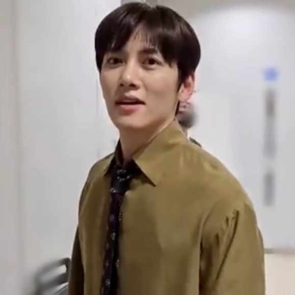 The most loved look of Ji Changwook today