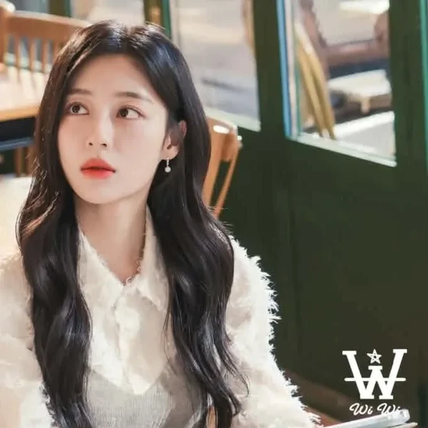 Popular photo full of fans’ love for Kang Minah