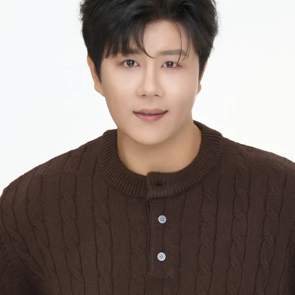 充滿粉絲愛的晉海成人氣照片