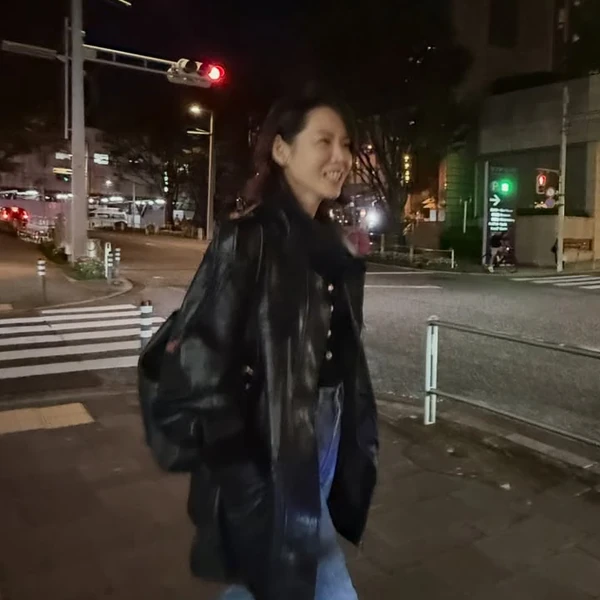 Popular photo full of fans’ love for Son Yejin