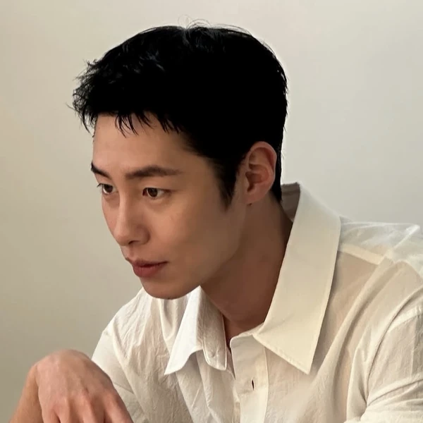 detailBanner