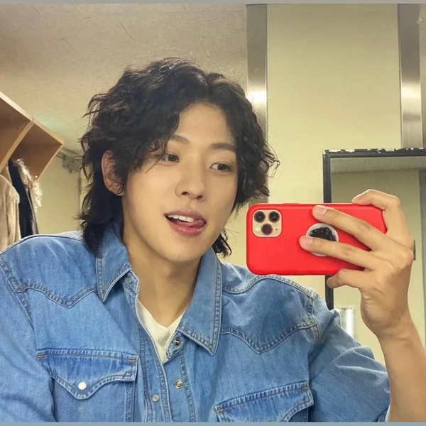 The most loved look of Lee Seongyeol today