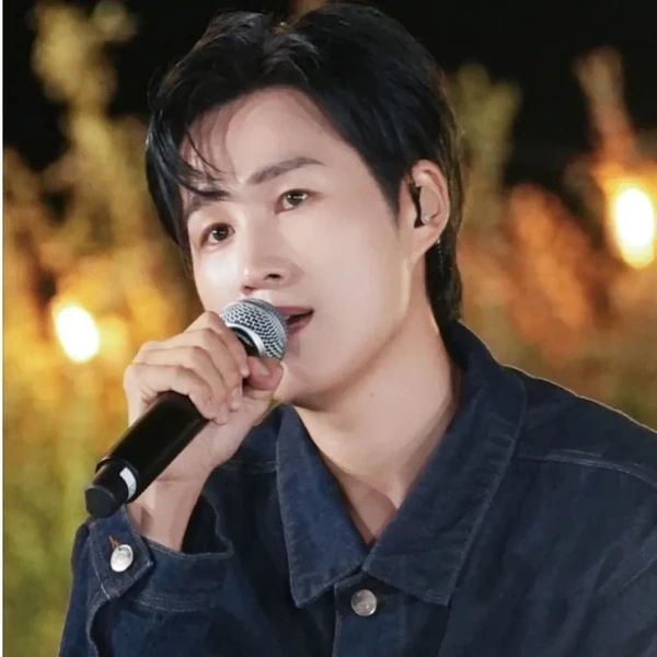 오늘 가장 사랑받은 김희재의 모습