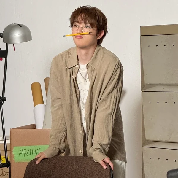 Foto populer Doh Kyungsoo (D.O.) yang penuh cinta dari penggemar