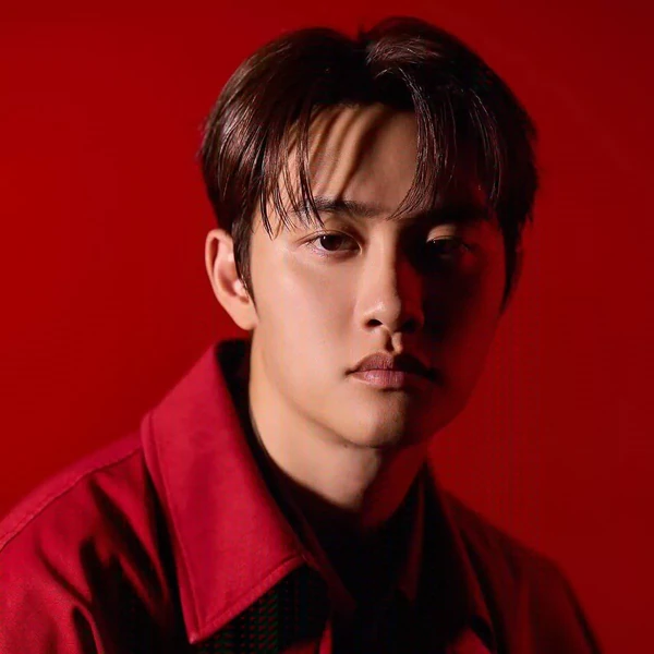 Foto populer Doh Kyungsoo (D.O.) yang penuh cinta dari penggemar