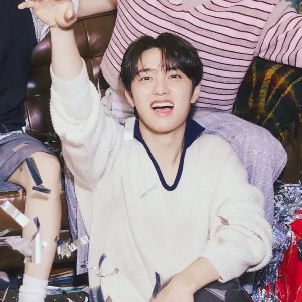 도경수 (디오) 팬심 가득한 인기 사진