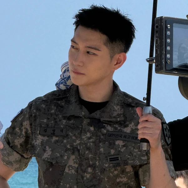 detailBanner