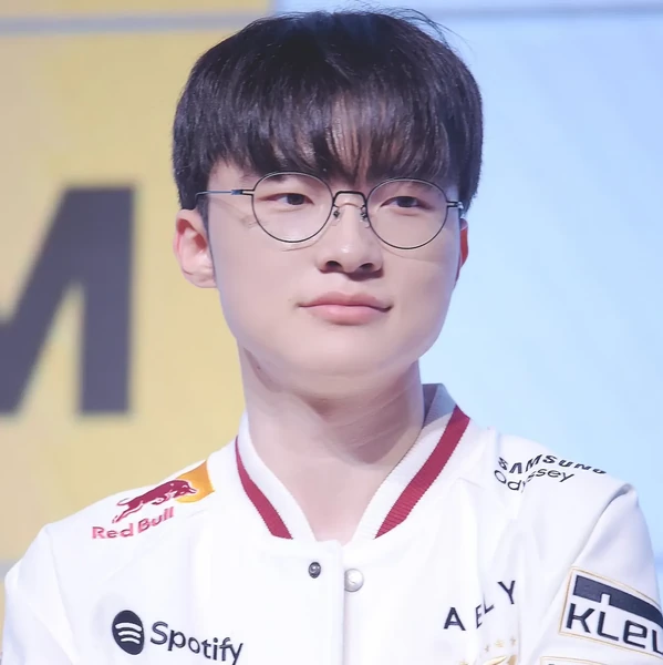 Popular profile photo of Faker loved by fans