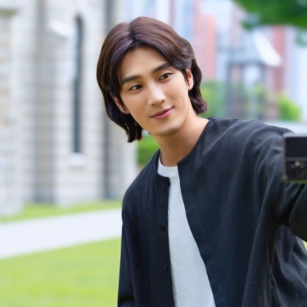 Popular photo full of fans’ love for Ahn Bohyun