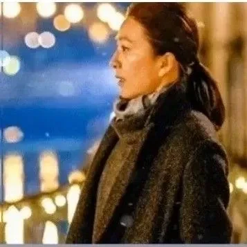 充满粉丝爱意的金喜爱人气照片