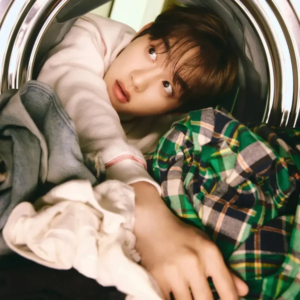 Penampilan Doh Kyungsoo (D.O.) yang paling disukai hari ini