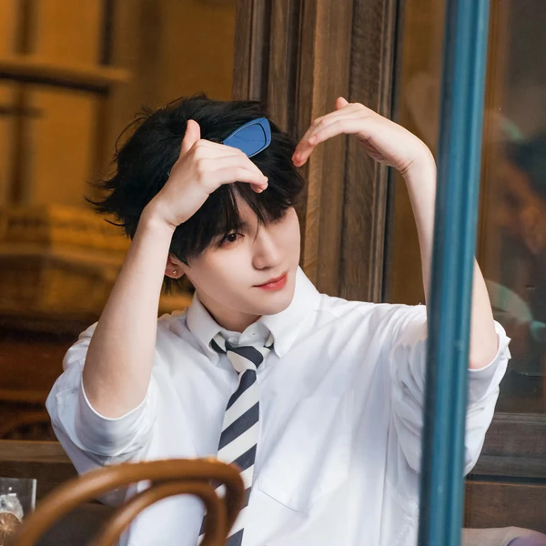 The most loved look of Zhou Yiran today