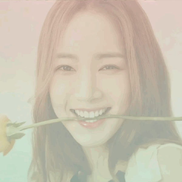 Popular photo full of fans’ love for Park Minyoung
