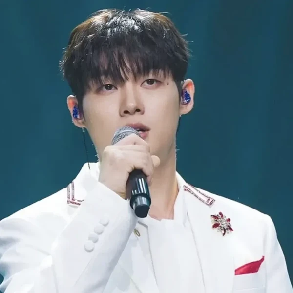 The most loved look of Choi Jaemyeong today