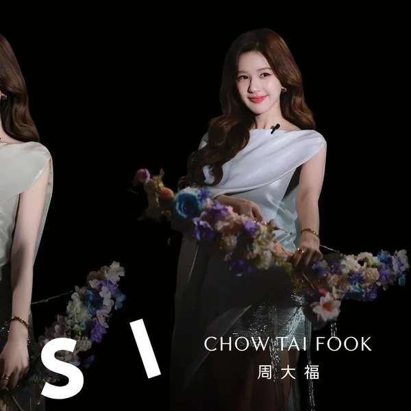 The most loved look of Zhao Lusi today