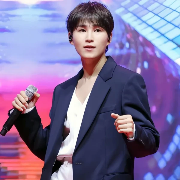 오늘 가장 사랑받은 김희재의 모습