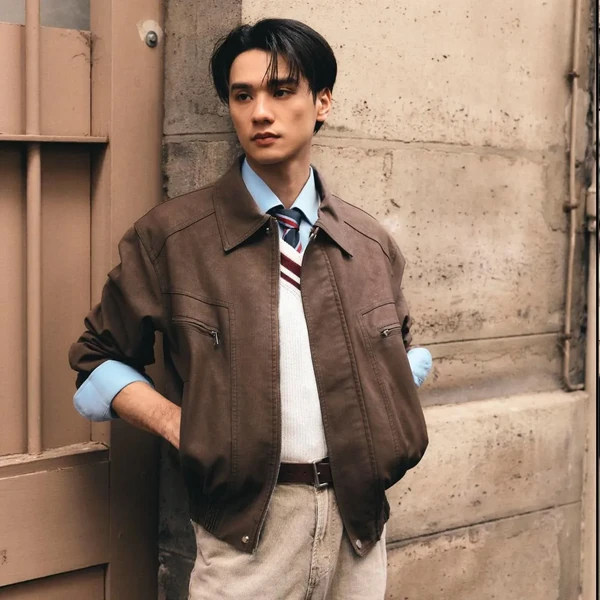 The most loved look of Keng today
