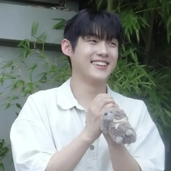 The most loved look of Choi Jaemyeong today