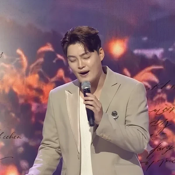 Popular photo full of fans’ love for Kim Kyungmin