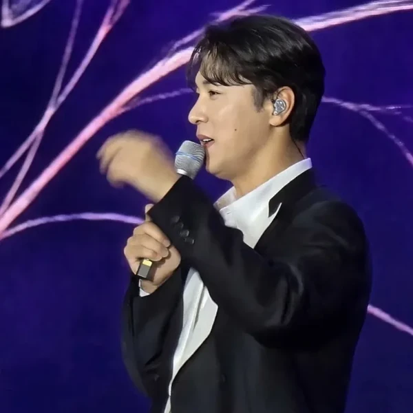 Penampilan Jang Minho yang paling disukai hari ini