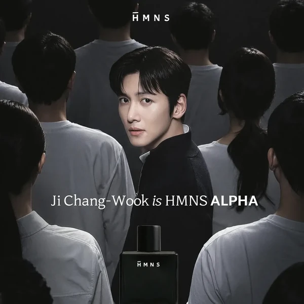 Popular photo full of fans’ love for Ji Changwook