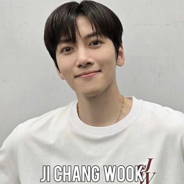 The most loved look of Ji Changwook today