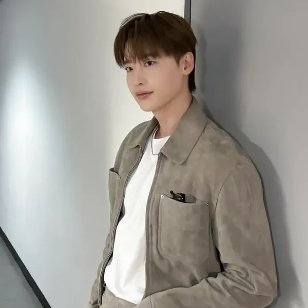 Top moment of Lee Jongsuk chosen by fans