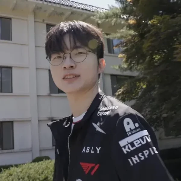 Popular profile photo of Faker loved by fans