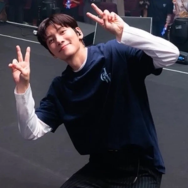 The most loved look of Ji Changwook today