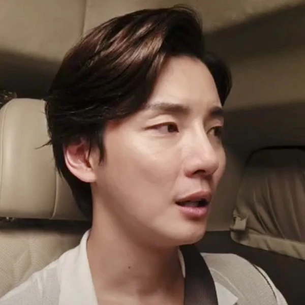 Top moment of Yoon Shiyoon chosen by fans