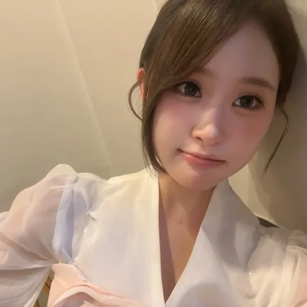 充滿粉絲愛的金多賢人氣照片