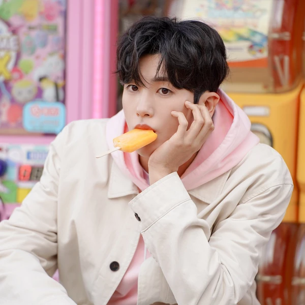 detailBanner