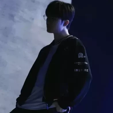 Top moment of Faker selected by the fandom