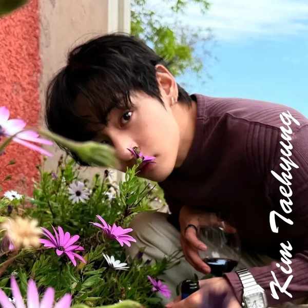 The most loved look of Kim Taehyung (V) today