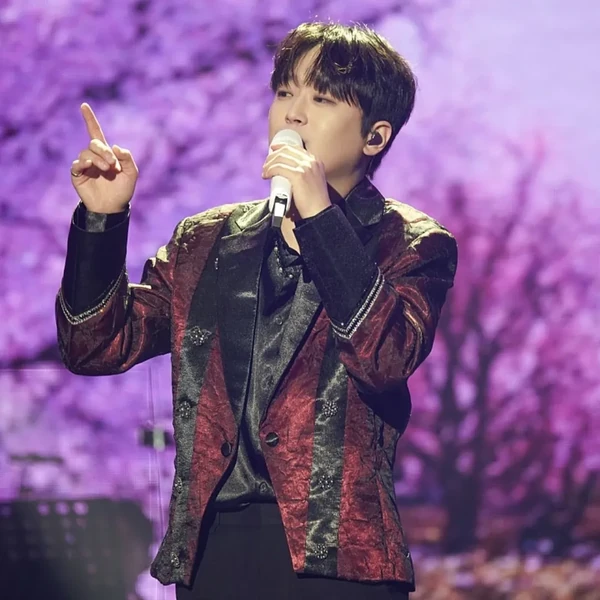 Penampilan Lee Chanwon yang paling disukai hari ini