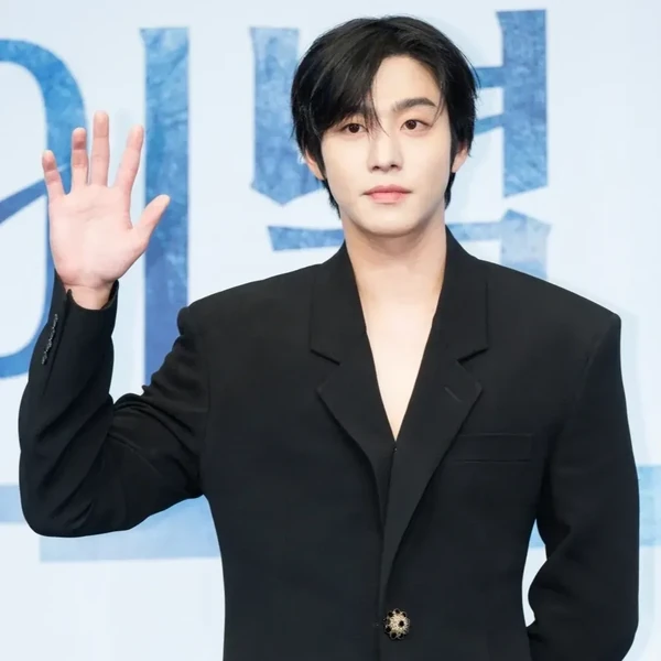 Top moment of Ahn Hyoseop chosen by fans